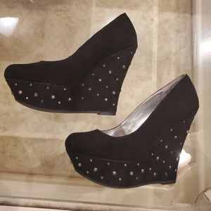 Black rhinestone suede closed toe wedges